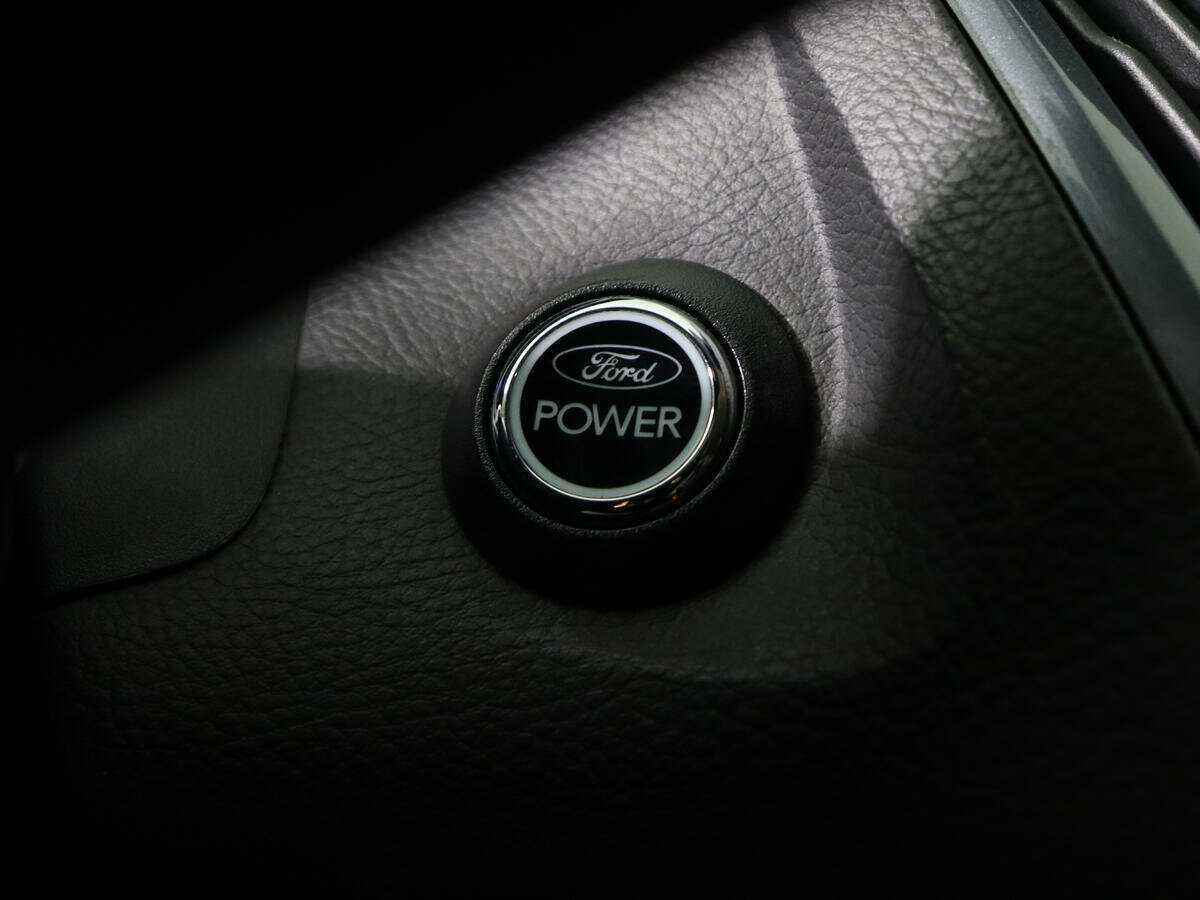 Купить Ford Focus с пробегом. Фото: #16