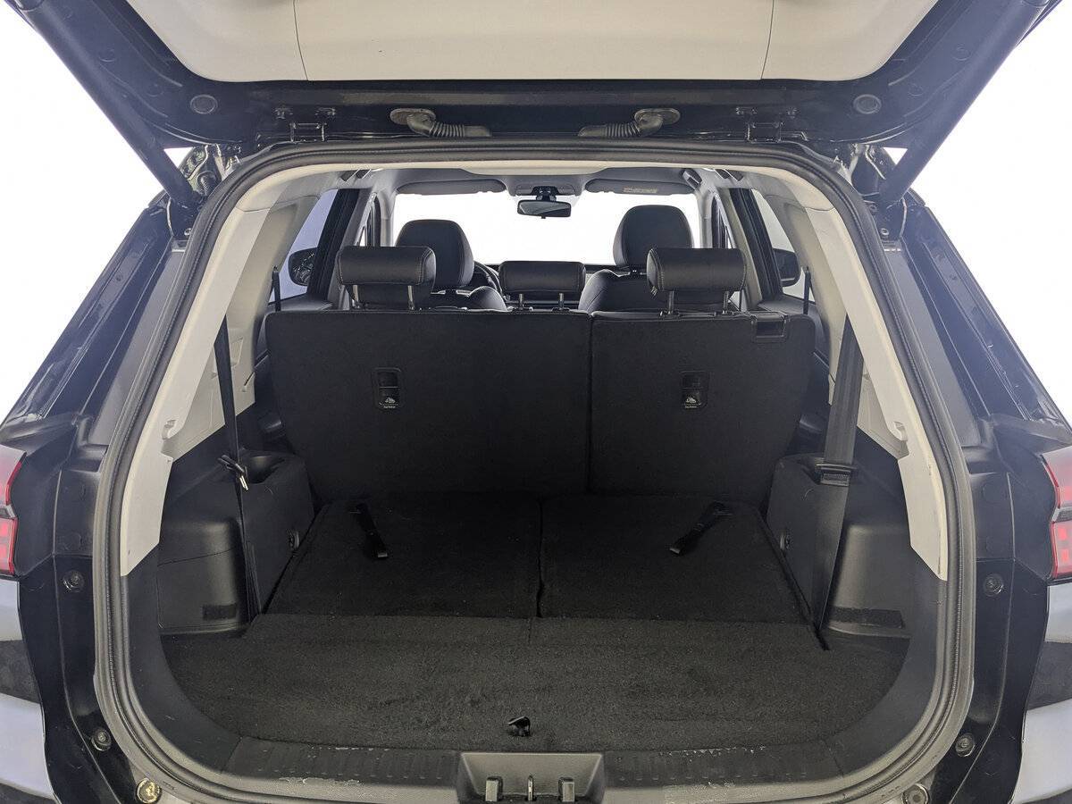 Купить Chery Tiggo 8 с пробегом. Фото: #9