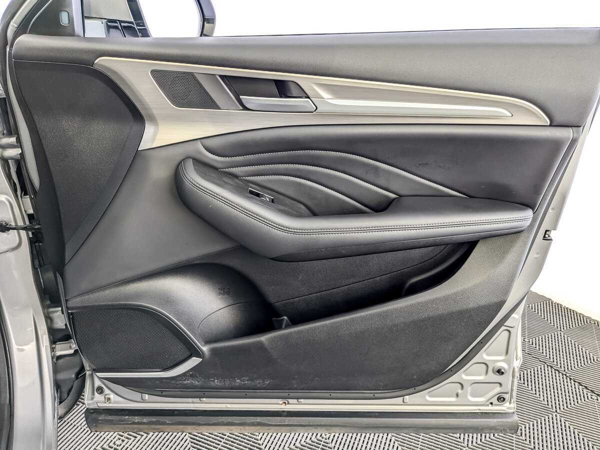 Купить Haval F7 с пробегом. Фото: #24