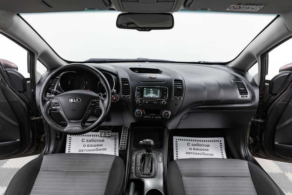 Купить Kia Cerato с пробегом. Фото: #7