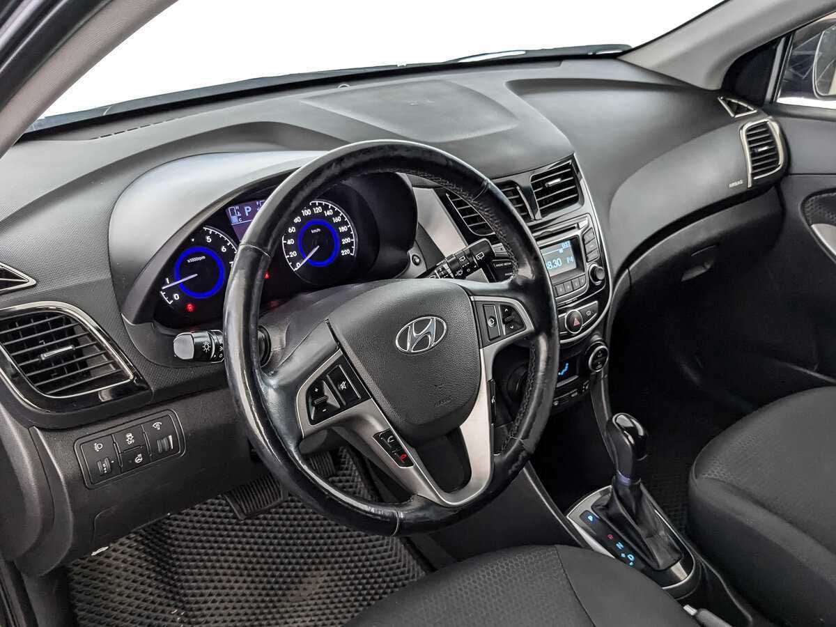 Купить Hyundai Solaris с пробегом. Фото: #10