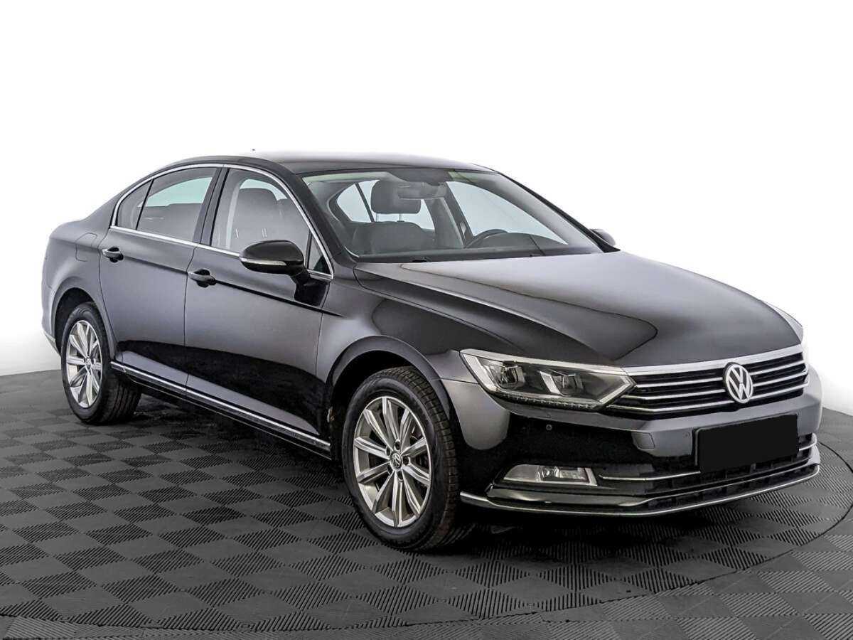 Купить Volkswagen Passat с пробегом. Фото: #2