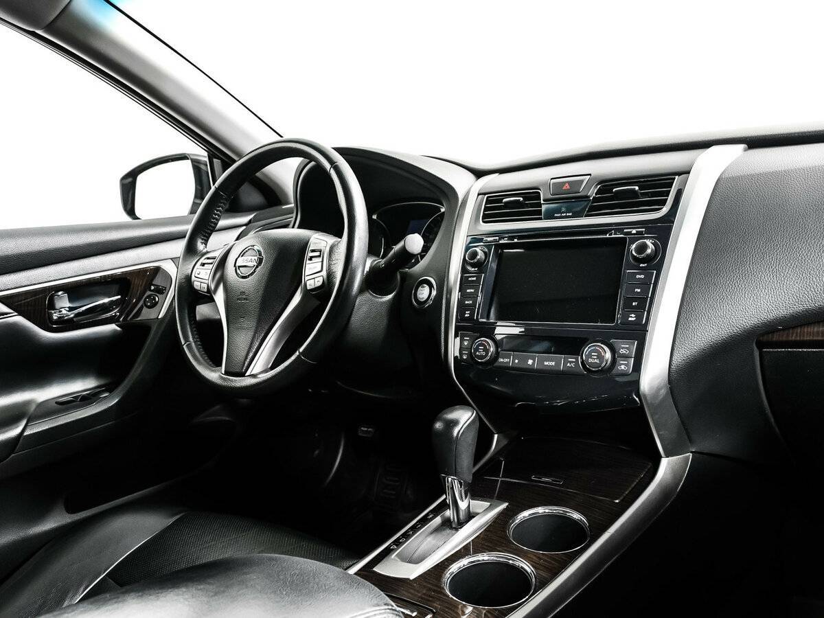 Купить Nissan Teana с пробегом. Фото: #8