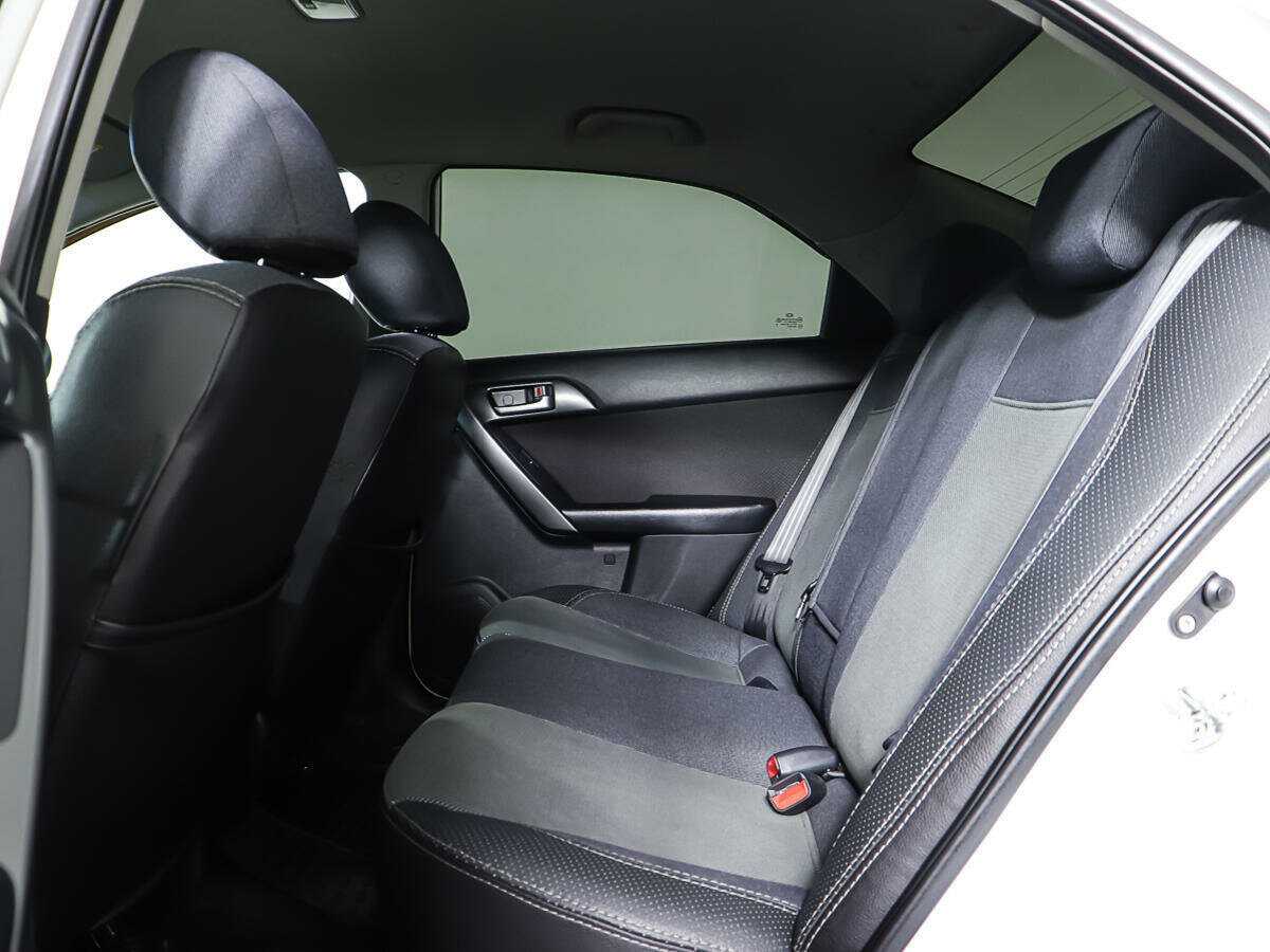 Купить Kia Cerato с пробегом. Фото: #11