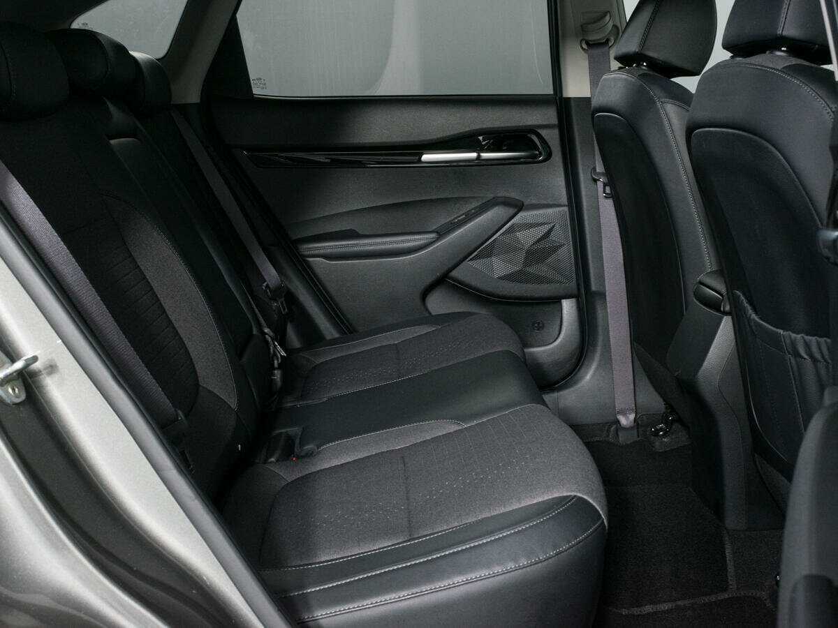 Купить Kia Seltos с пробегом. Фото: #9