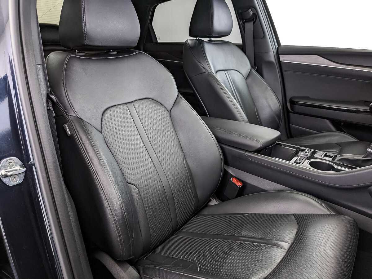 Купить Kia K5 с пробегом. Фото: #22