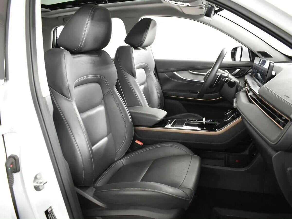 Купить EXEED LX с пробегом. Фото: #6