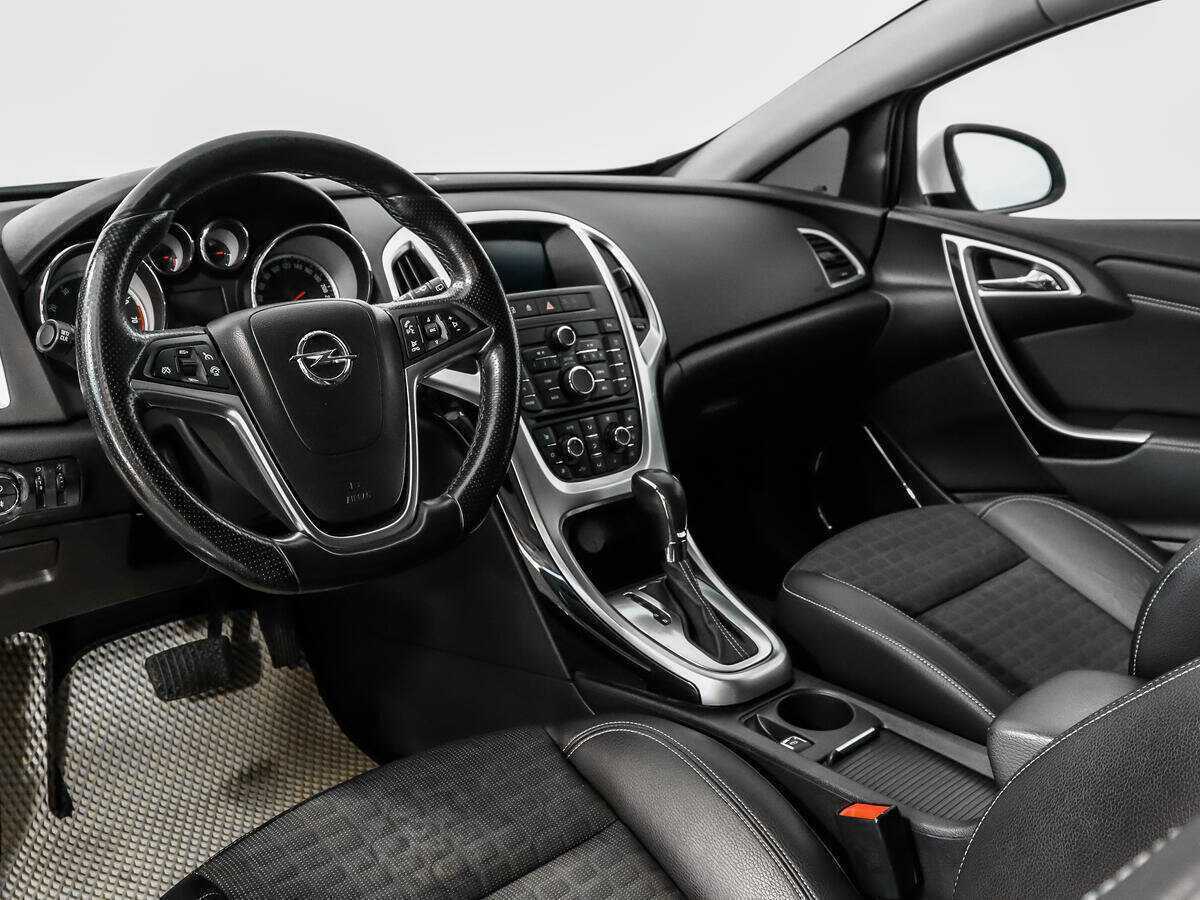 Купить Opel Astra с пробегом. Фото: #8