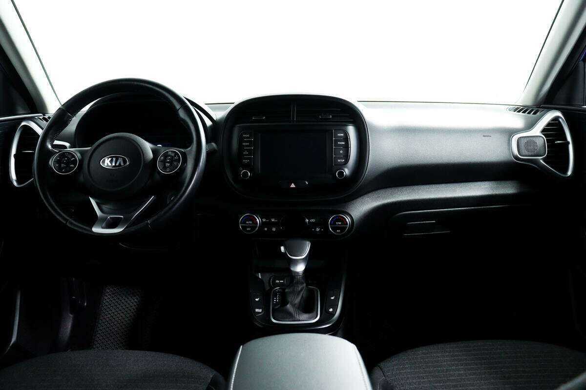 Купить Kia Soul с пробегом. Фото: #10
