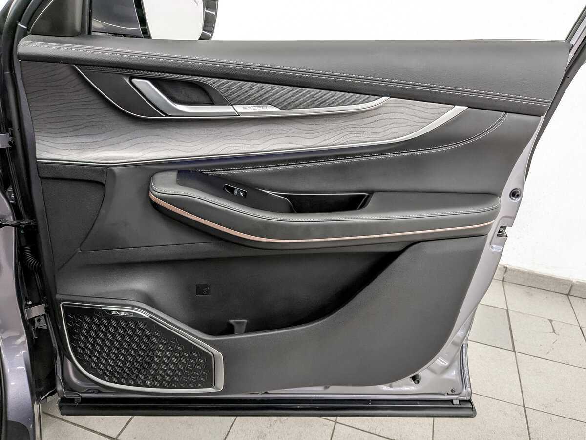 Купить EXEED LX с пробегом. Фото: #23