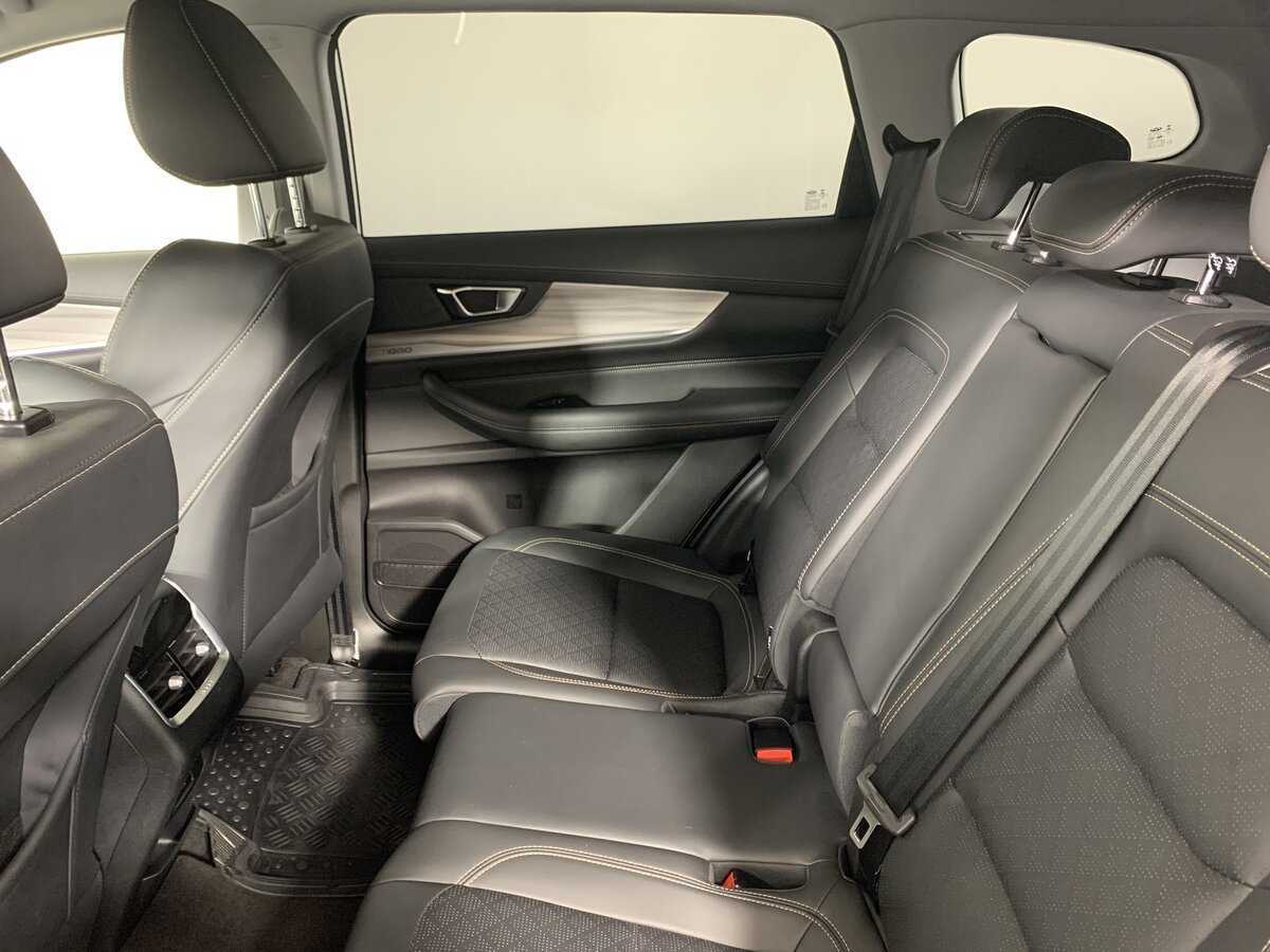 Купить Chery Tiggo 8 Pro с пробегом. Фото: #18