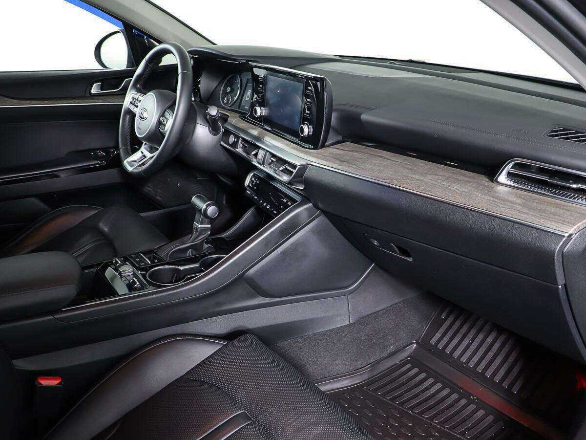 Купить Kia K5 с пробегом. Фото: #8