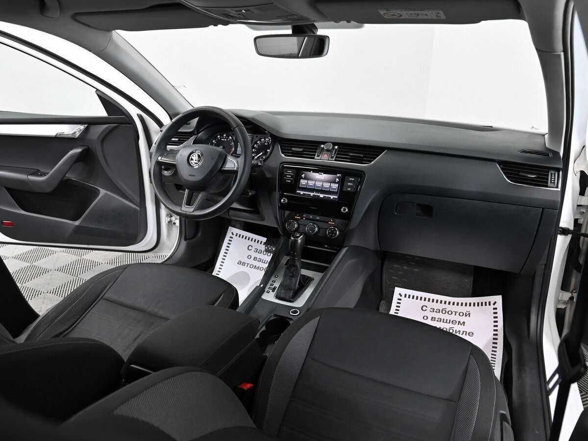 Купить Skoda Octavia с пробегом. Фото: #4