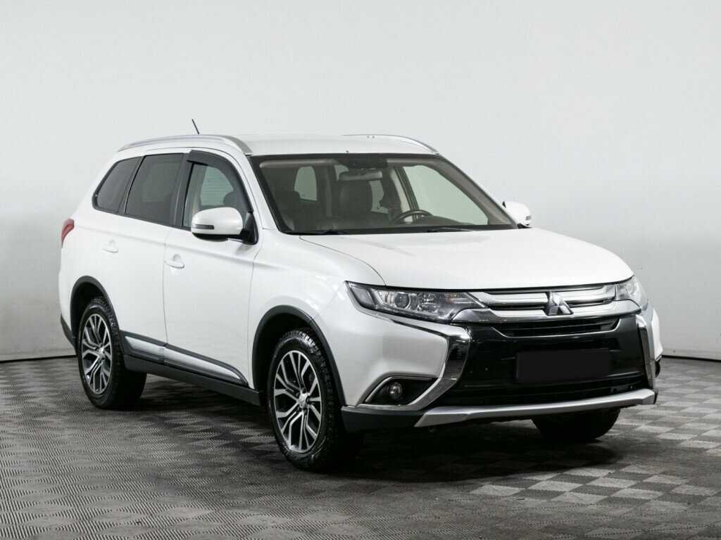 Купить Mitsubishi Outlander с пробегом. Фото: #2