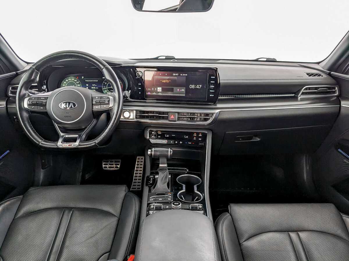 Купить Kia K5 с пробегом. Фото: #11