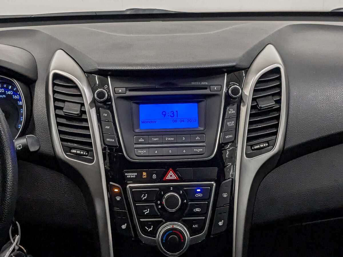 Купить Hyundai i30 с пробегом. Фото: #16