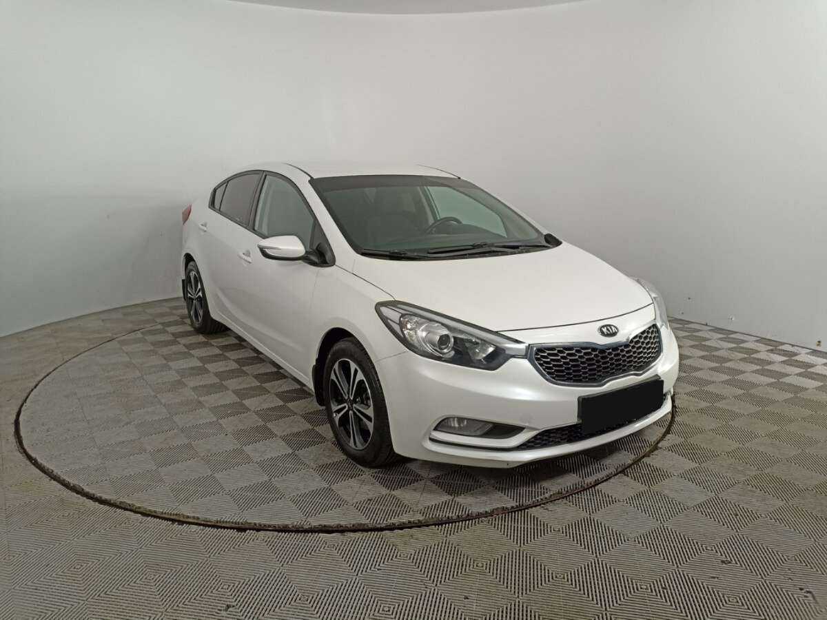 Купить Kia Cerato с пробегом. Фото: #2