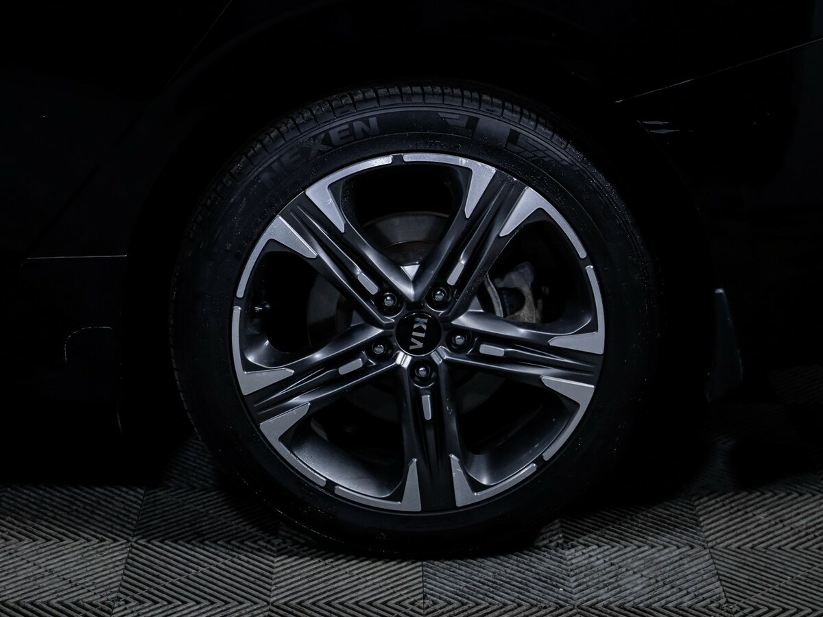 Купить Kia K5 с пробегом. Фото: #13