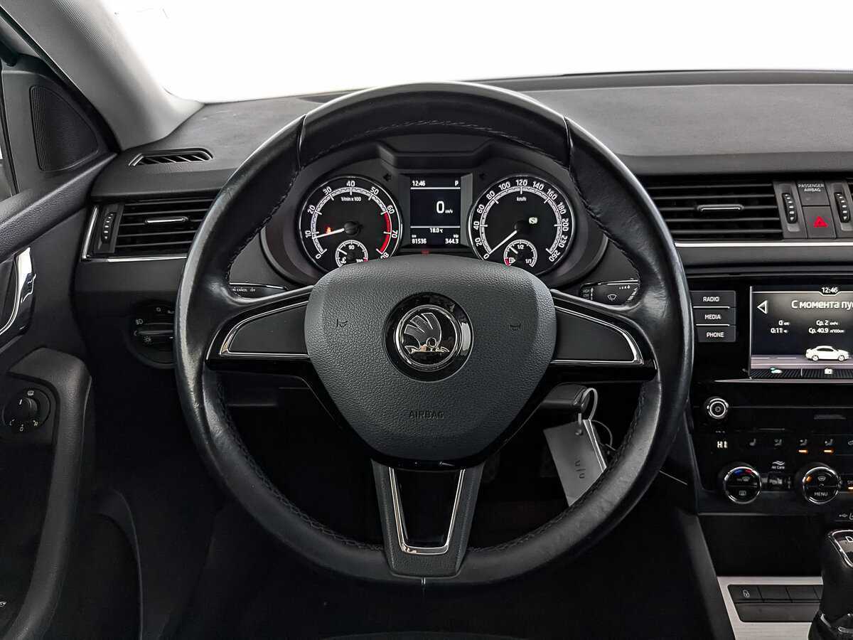 Купить Skoda Octavia с пробегом. Фото: #18