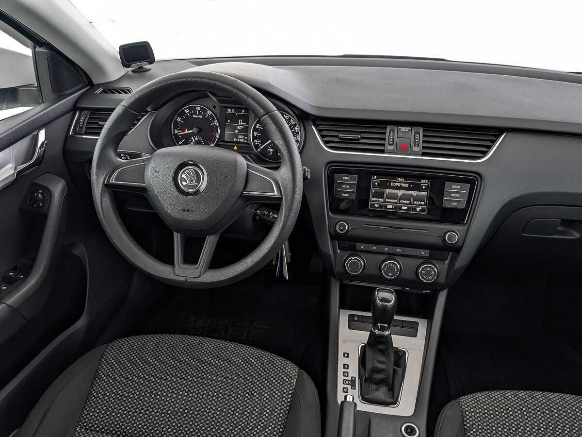 Купить Skoda Octavia с пробегом. Фото: #24