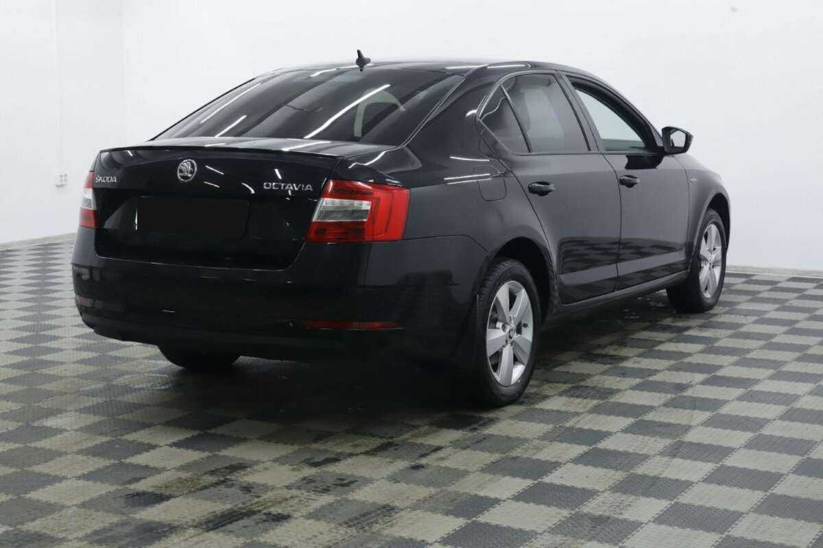 Купить Skoda Octavia с пробегом. Фото: #3