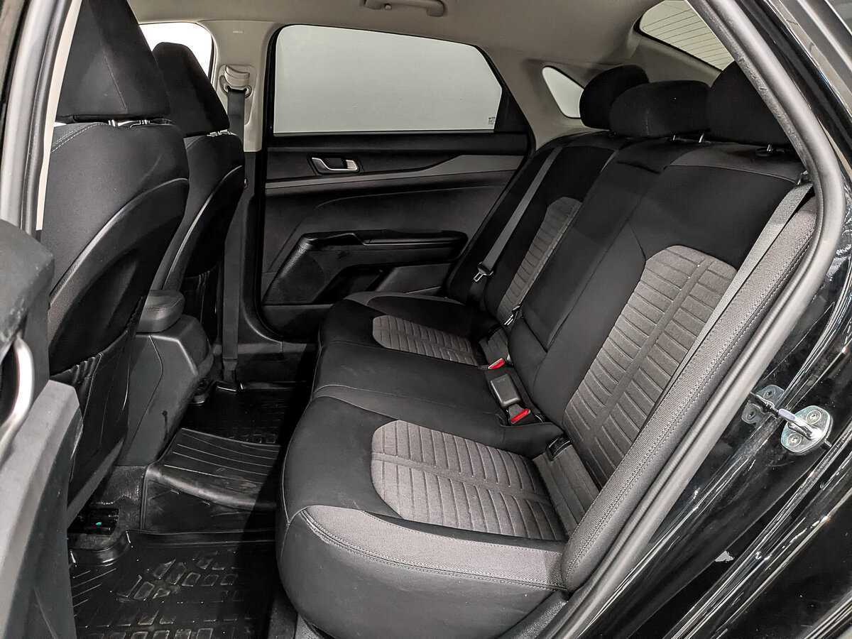 Купить Kia K5 с пробегом. Фото: #16