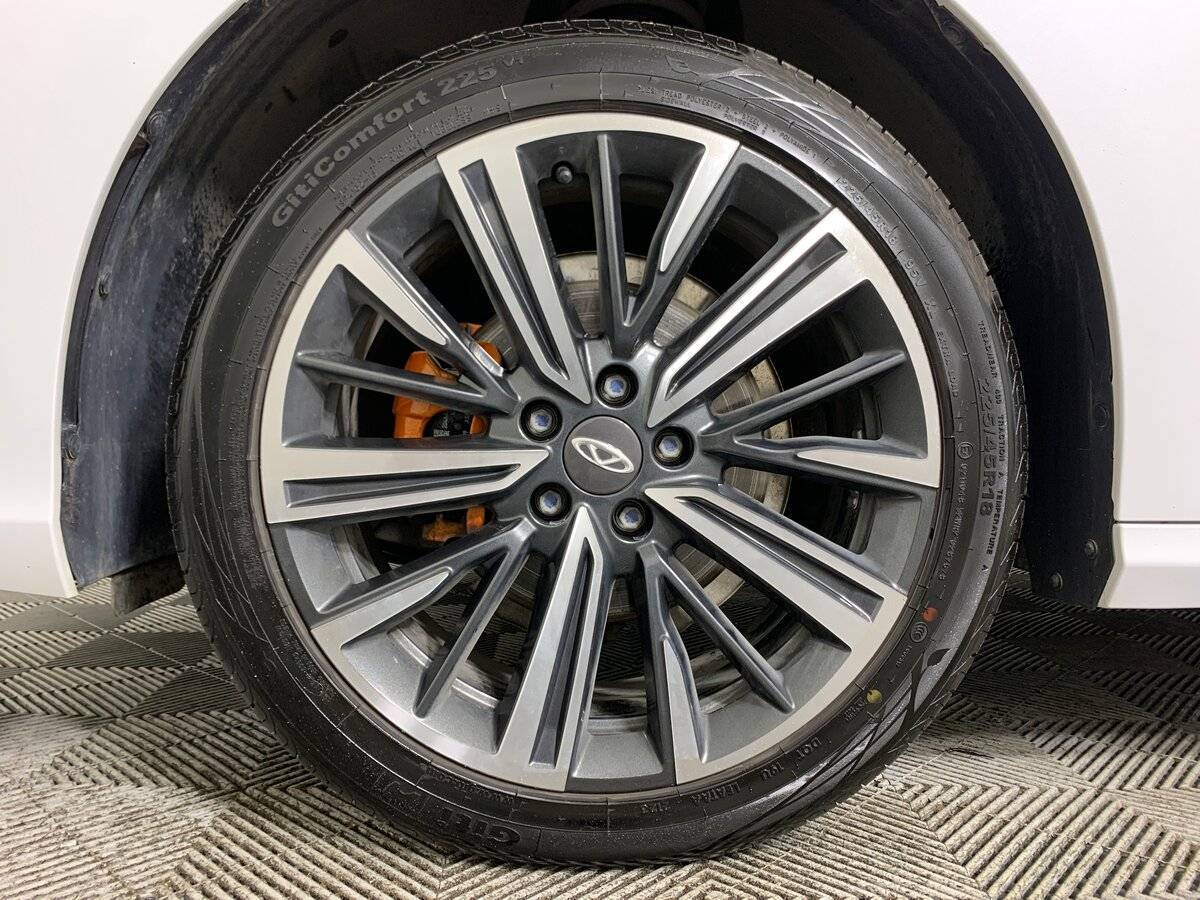 Купить Chery Arrizo 8 с пробегом. Фото: #8