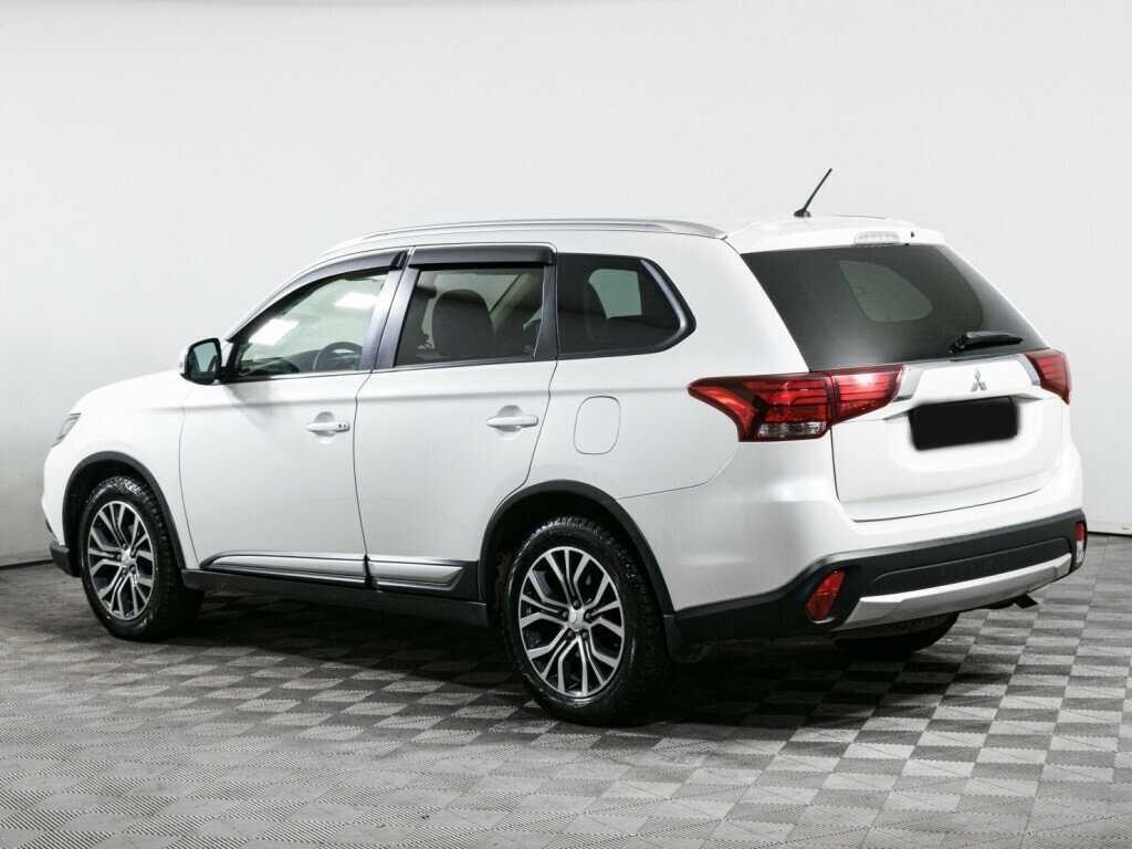 Купить Mitsubishi Outlander с пробегом. Фото: #5