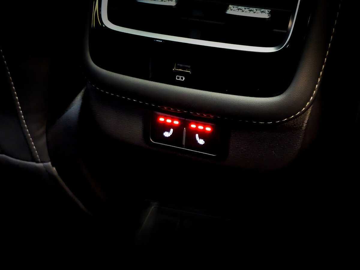 Купить Chery Arrizo 8 с пробегом. Фото: #13