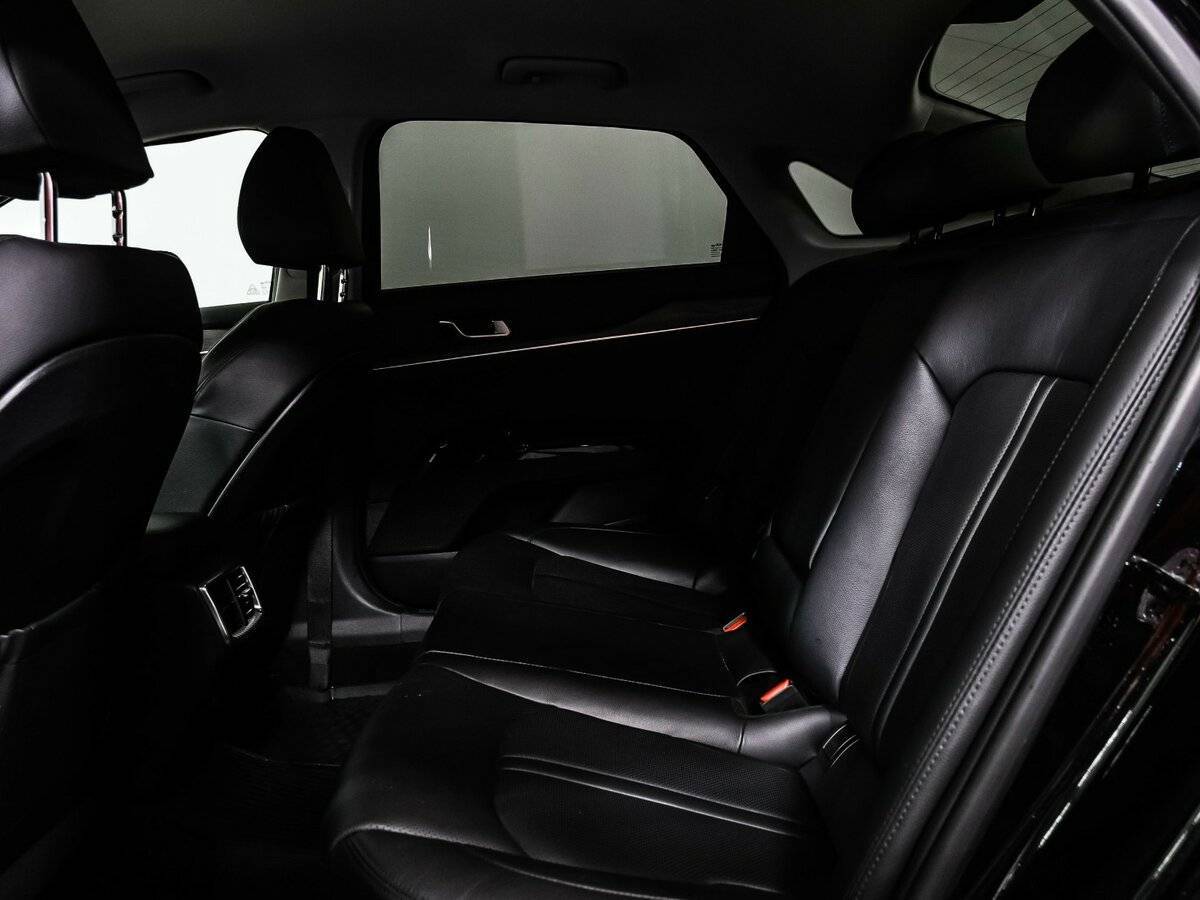 Купить Kia K5 с пробегом. Фото: #12