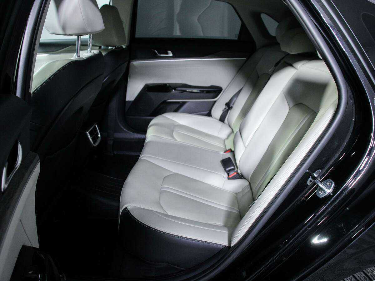 Купить Kia K5 с пробегом. Фото: #7