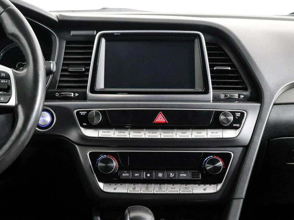 Купить Hyundai Sonata с пробегом. Фото: #11