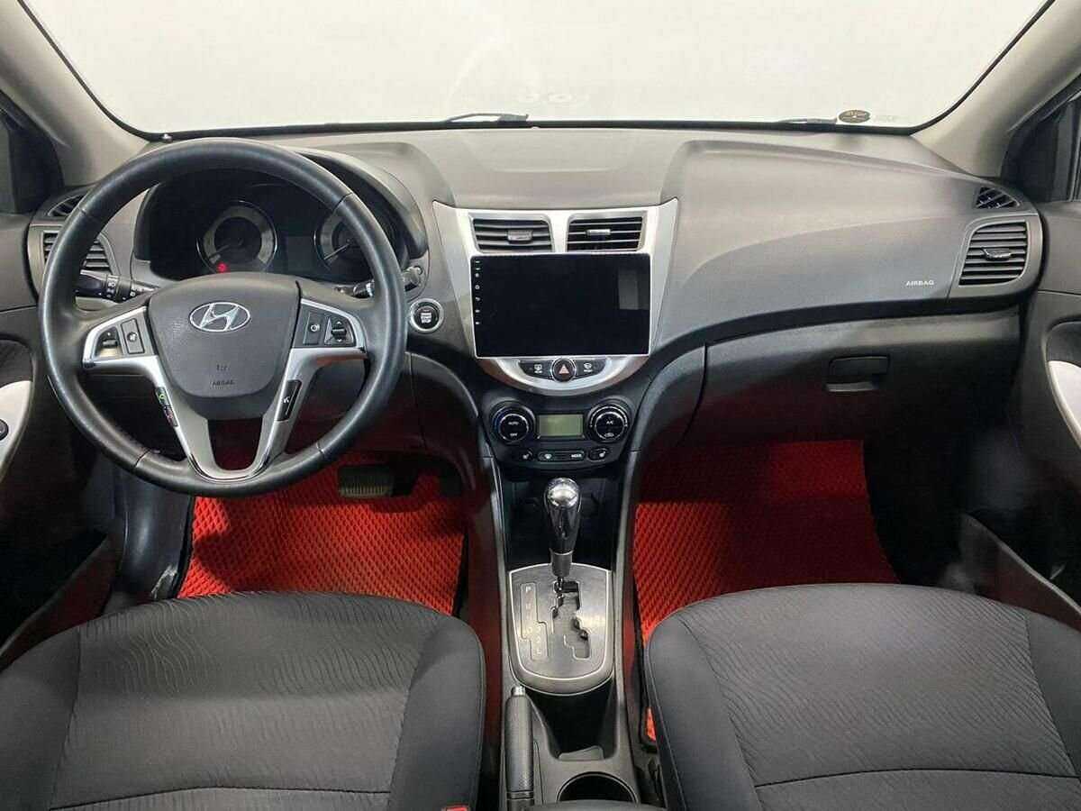 Купить Hyundai Solaris с пробегом. Фото: #8