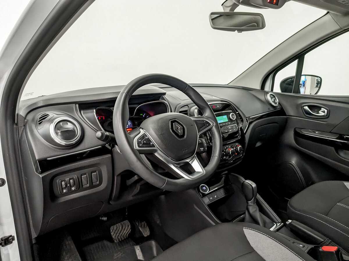 Купить Renault Kaptur с пробегом. Фото: #15