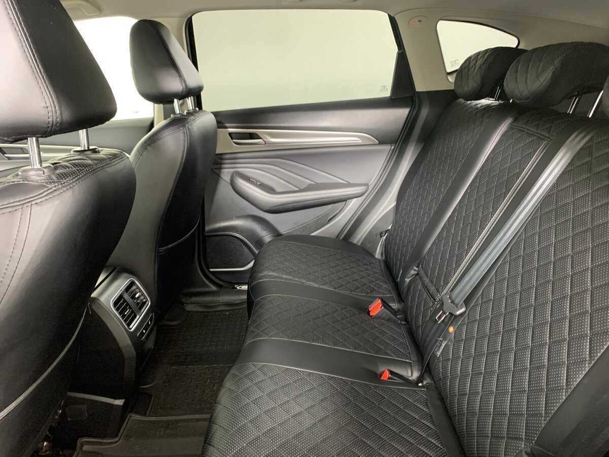 Купить Haval F7 с пробегом. Фото: #18