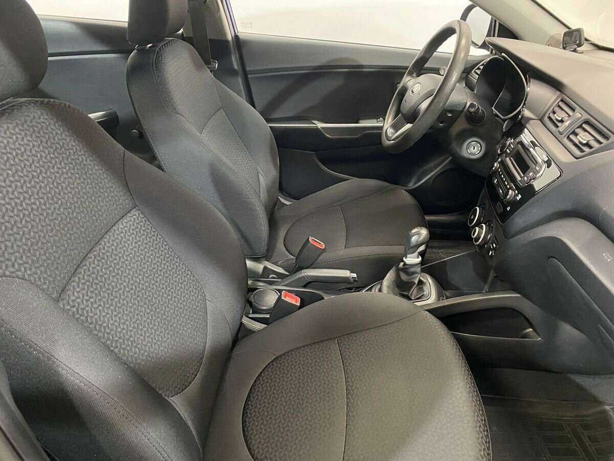 Купить Kia Rio с пробегом. Фото: #9
