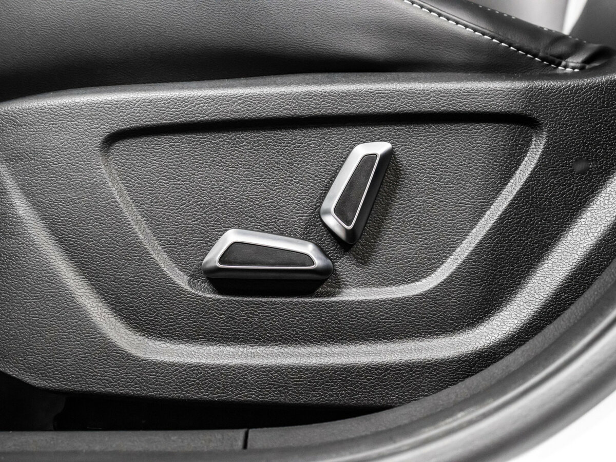 Купить Geely Coolray с пробегом. Фото: #12