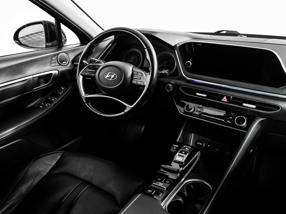 Купить Hyundai Sonata с пробегом. Фото: #8