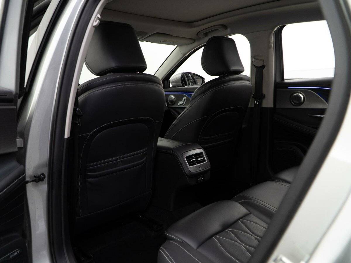 Купить Chery Arrizo 8 с пробегом. Фото: #10