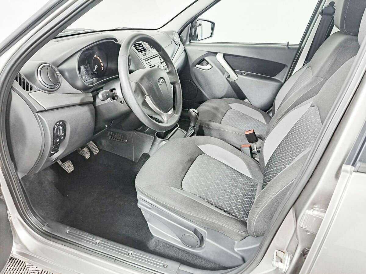 Купить Lada (ВАЗ) Granta с пробегом. Фото: #13