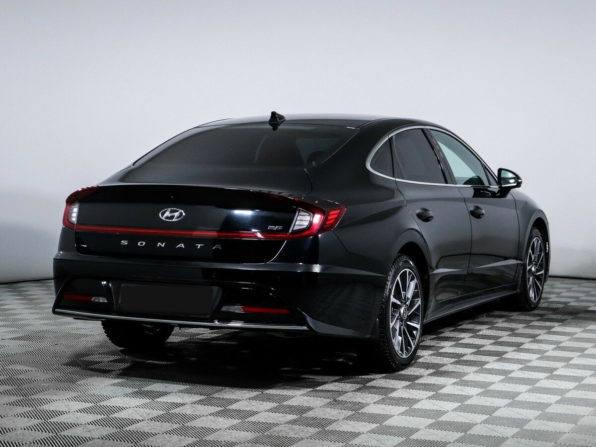 Купить Hyundai Sonata с пробегом. Фото: #4