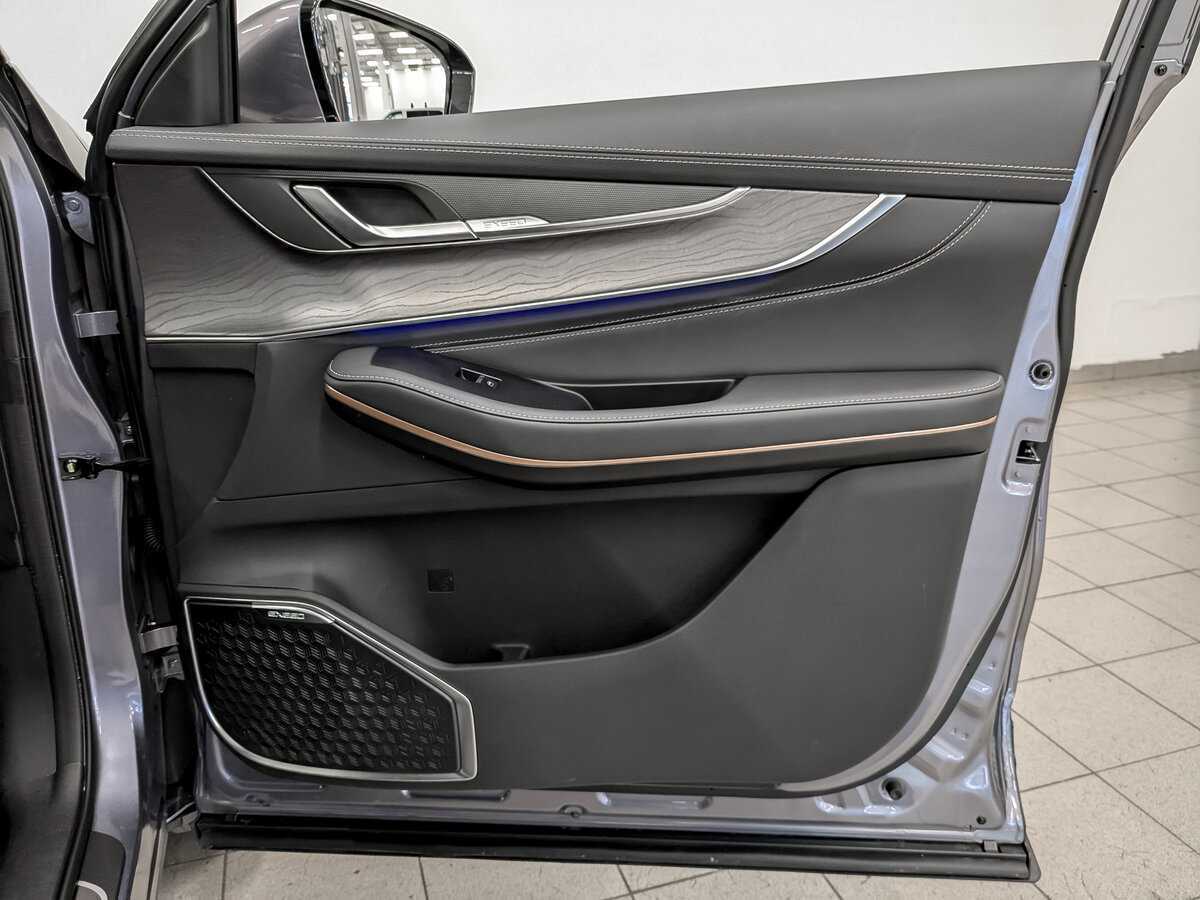 Купить EXEED LX с пробегом. Фото: #23