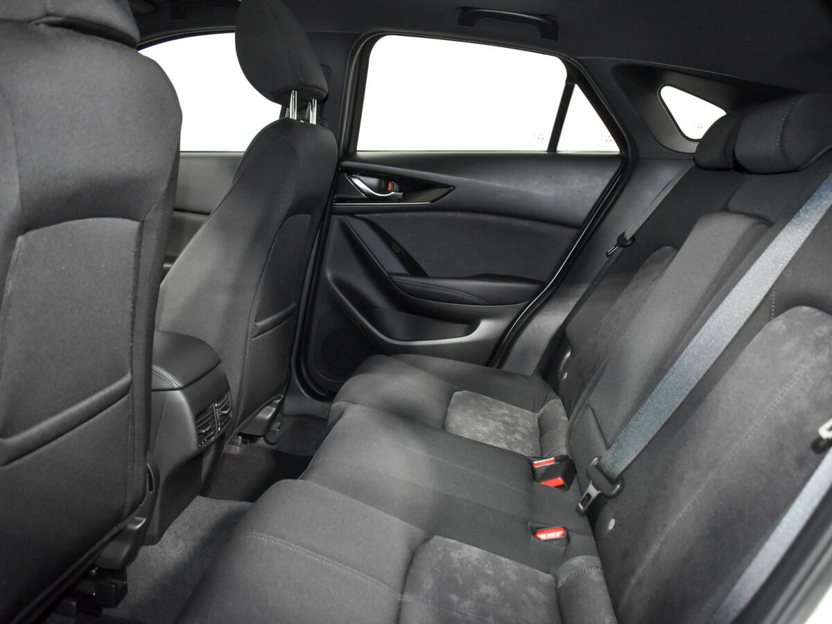 Купить Mazda CX-4 с пробегом. Фото: #10