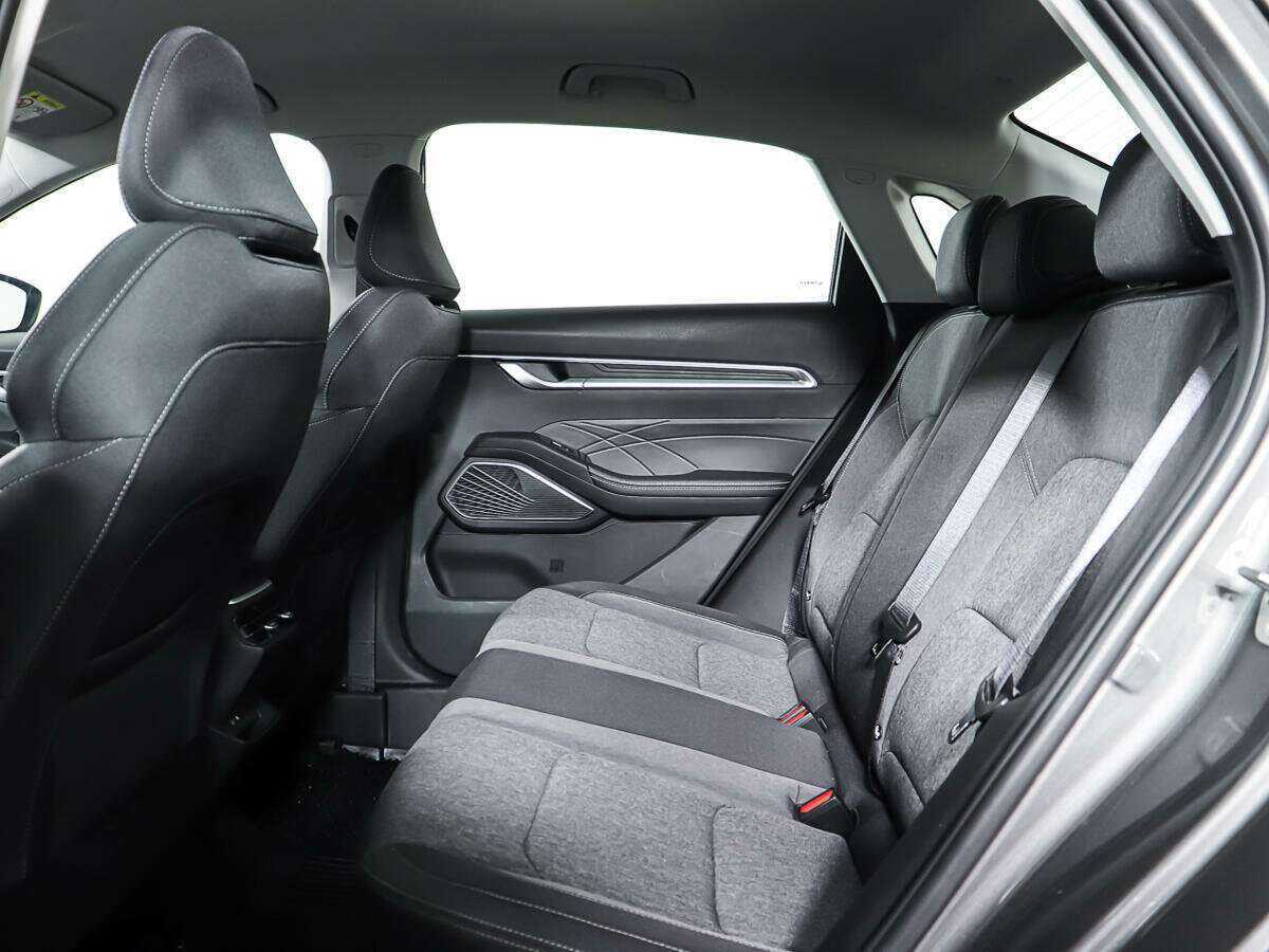 Купить Geely Emgrand с пробегом. Фото: #9