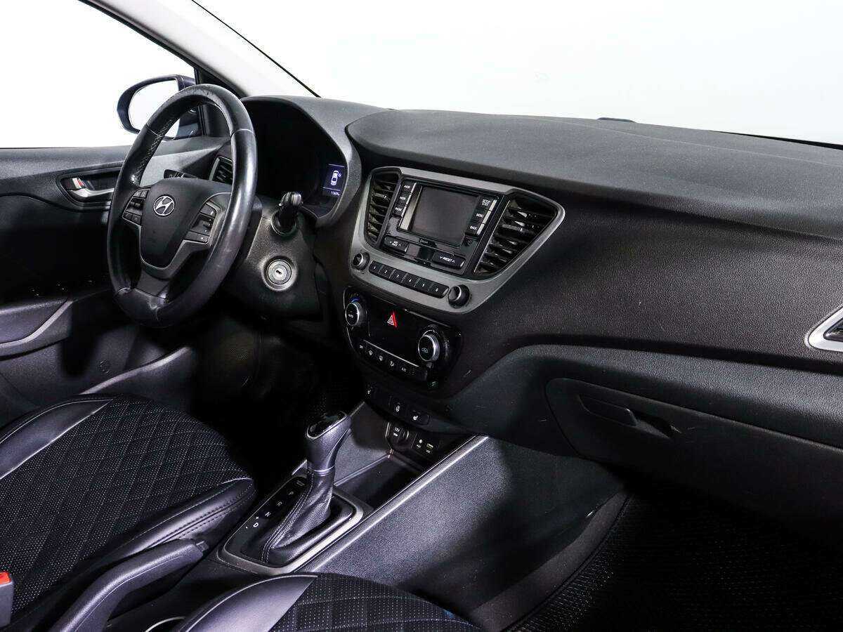 Купить Hyundai Solaris с пробегом. Фото: #8