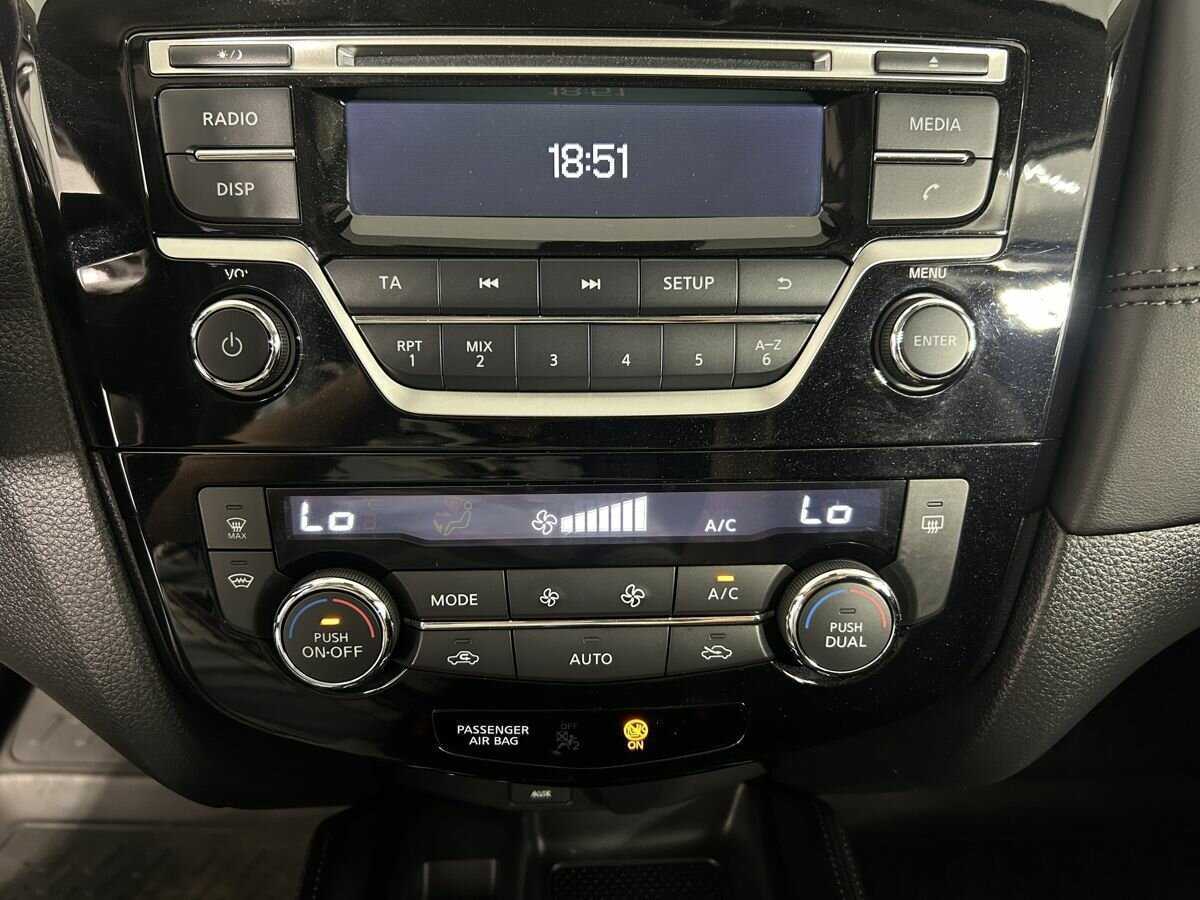 Купить Nissan X-Trail с пробегом. Фото: #9