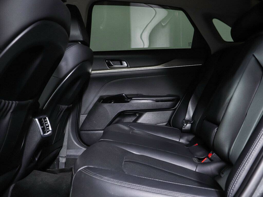 Купить Kia K5 с пробегом. Фото: #11