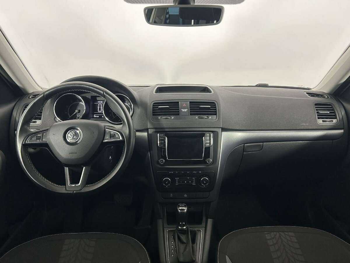 Купить Skoda Yeti с пробегом. Фото: #6