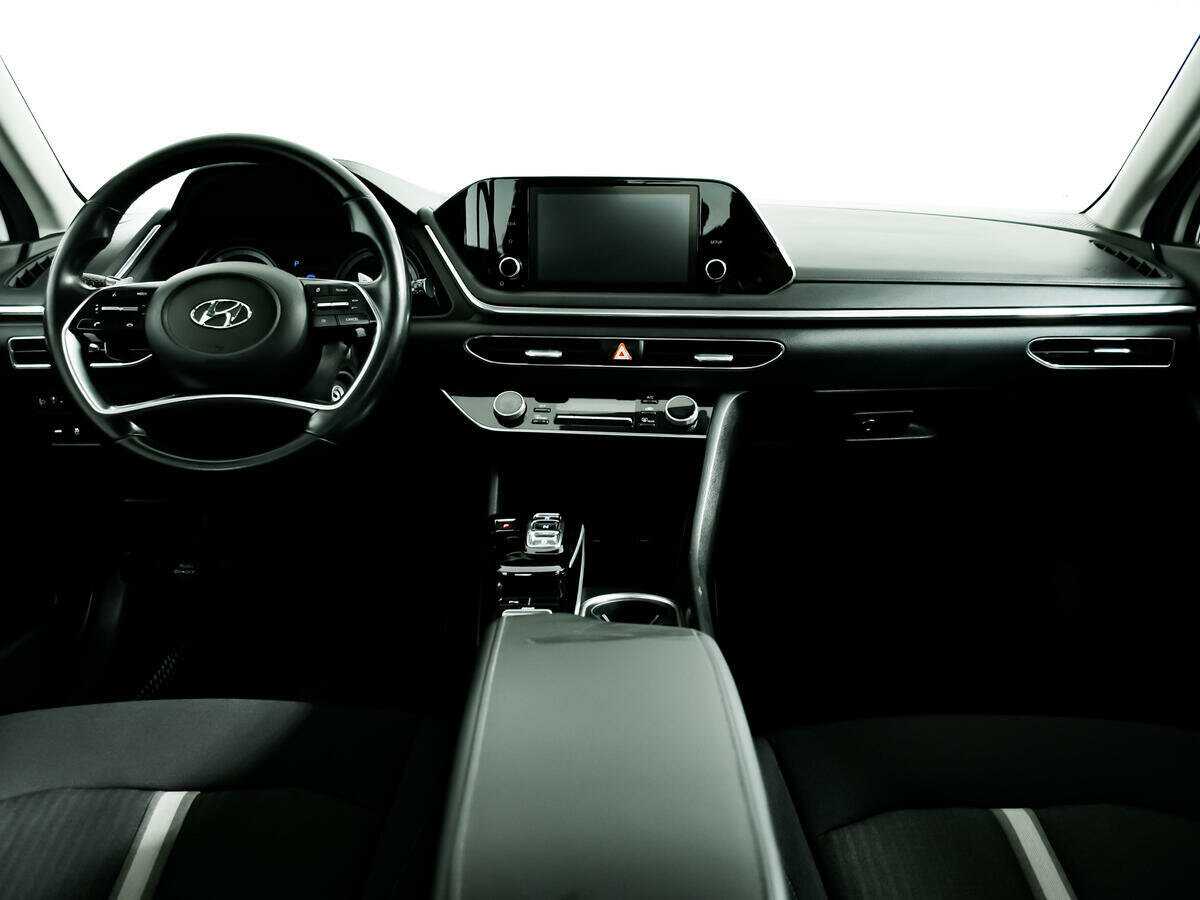 Купить Hyundai Sonata с пробегом. Фото: #10