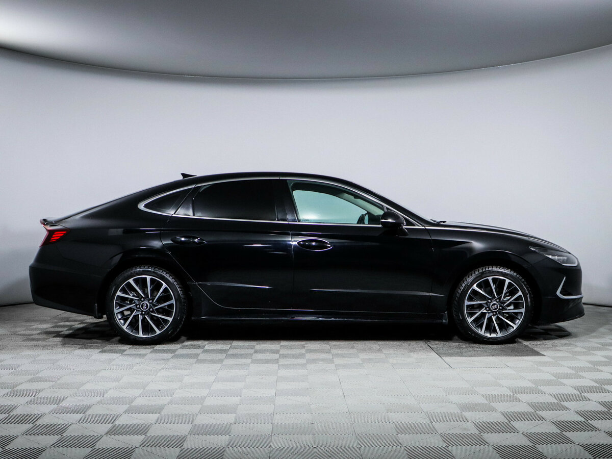 Купить Hyundai Sonata с пробегом. Фото: #3